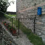 Castello Di Urbech