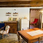 Castello Di Urbech Διαμέρισμα *