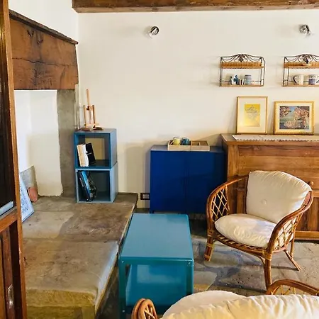 Apartman Castello Di Urbech *